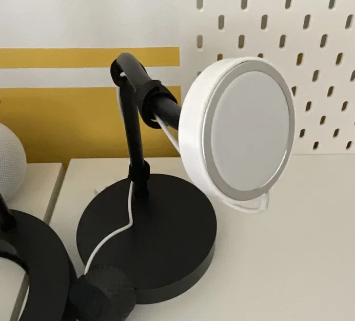 Bộ chuyển đổi MagSafe cho giá đỡ điện thoại Ikea LÅNESPELARE - Image 1