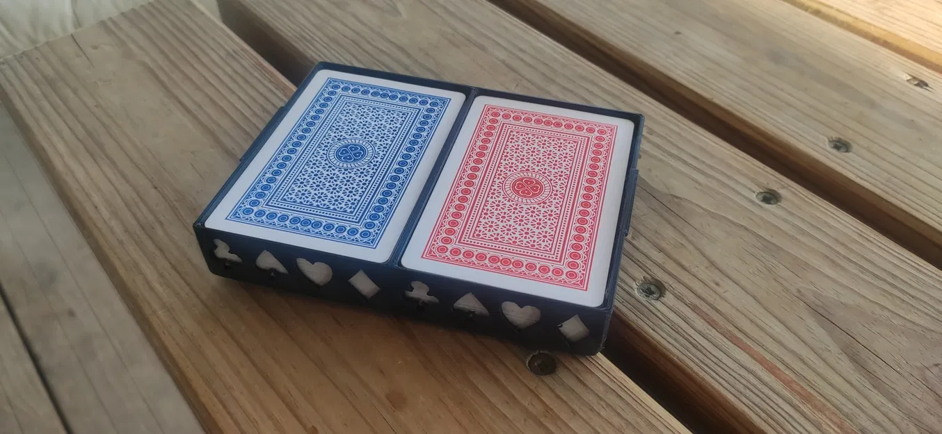 Hộp đựng thẻ chơi đơn giản - Image 1