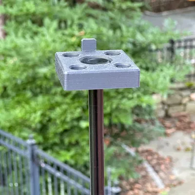 Giá đỡ camera Wyze OG bằng thép 56 inch