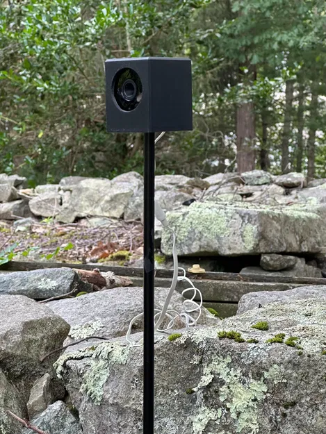 Giá đỡ camera Wyze OG bằng thép 56 inch - Image 2