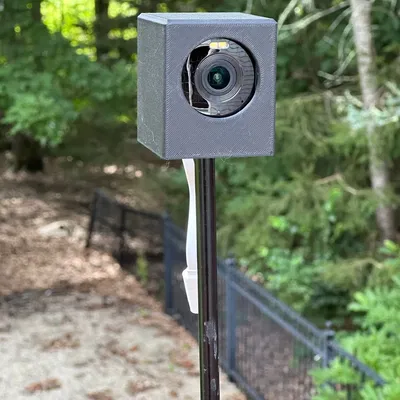 Giá đỡ camera Wyze OG bằng thép 56 inch