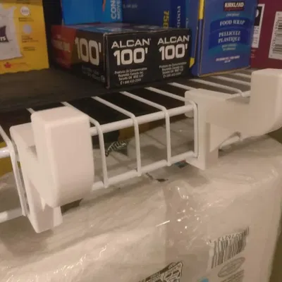 Giá đỡ thang gỗ Ikea cho hệ thống tủ quần áo dây