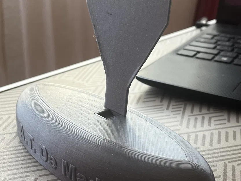 Giá đỡ cho huy hiệu Atletico de Madrid ở tỷ lệ 65% - Image 8