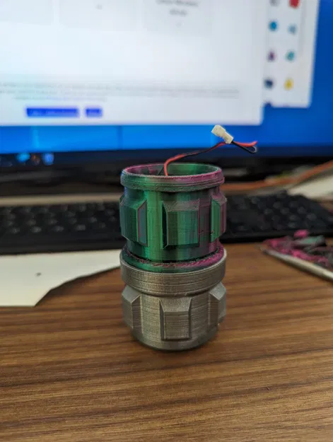 Bộ chuyển đổi Adafruit Light Saber cho loa 4 ohm 3W - Image 1