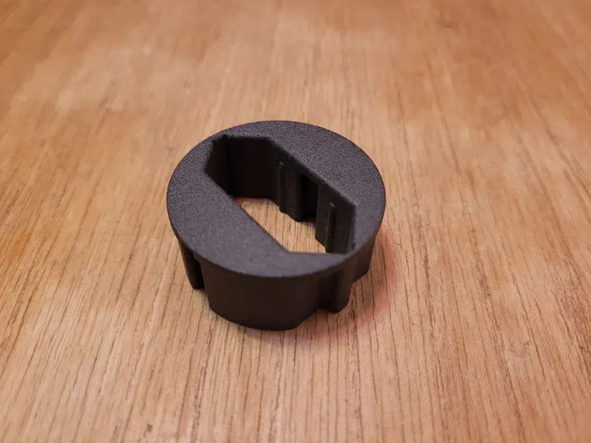 Bộ chuyển đổi Europlug Schuko và nắp chống bụi Schuko - Image 1