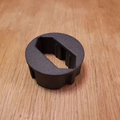 Bộ chuyển đổi Europlug Schuko và nắp chống bụi Schuko