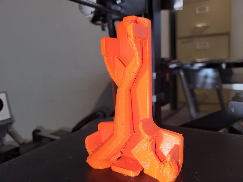 Giá đỡ búa an toàn cho xe hơi - Image 2