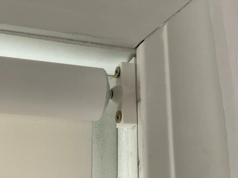 Bảng đỡ rèm cuốn cho cửa sổ - Image 1