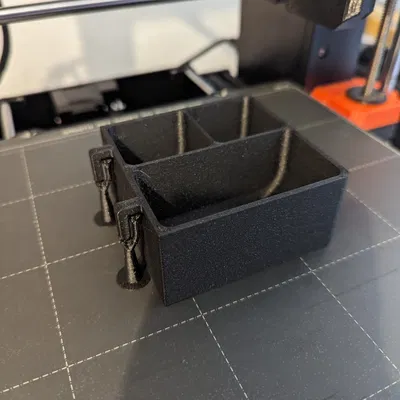 Khay Skadis nhỏ cho ốc vít và chèn nhiệt