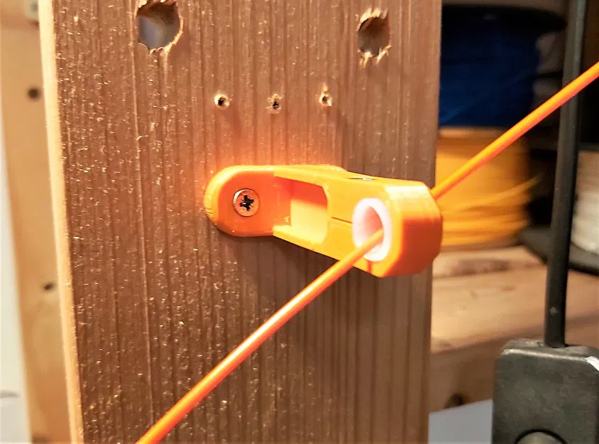 Giá đỡ filament với ống PTFE cho lắp đặt tường hoặc kệ - Image 1