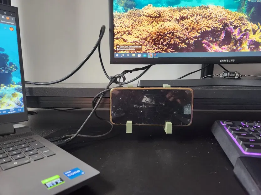 Giá đỡ điện thoại để bàn - Image 1