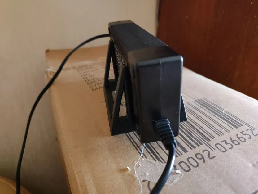 Giá đỡ sạc cho xe điện Hiper b2 - Image 2