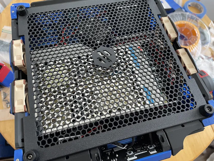 Bảng dưới in Voron 0.2 với khe cho quạt 4010 - Image 1