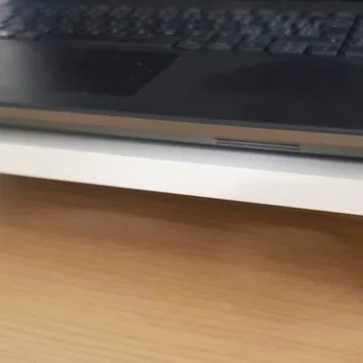 Chân giá đỡ góc đơn giản cho kệ laptop