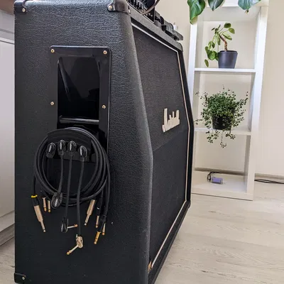 Giá đỡ cáp nhạc cụ cho tay cầm bên Marshall Cabinet