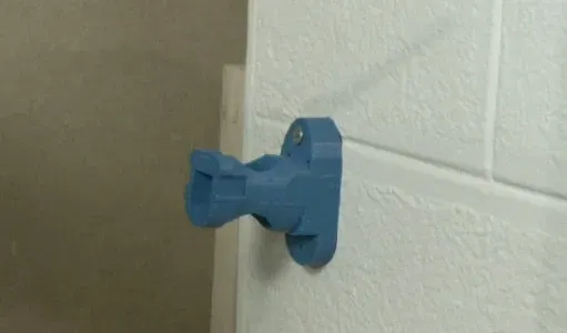 Giá đỡ tường Ryobi One+ cho máy in 3D - Image 2