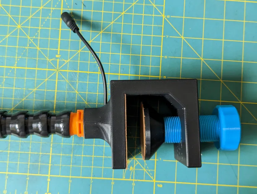 Kẹp với ren NPT 3/4" cho bộ chuyển đổi Loc-Line - Image 3