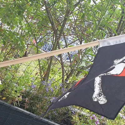 Giá đỡ cờ cho cột trước của lều cắm trại