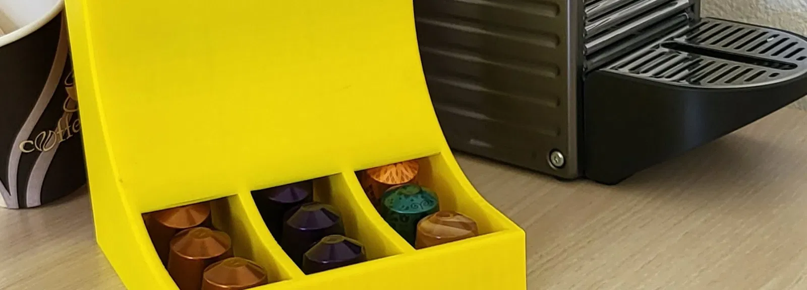 Giá đỡ ba tầng cho viên nén Nespresso với logo - Image 4