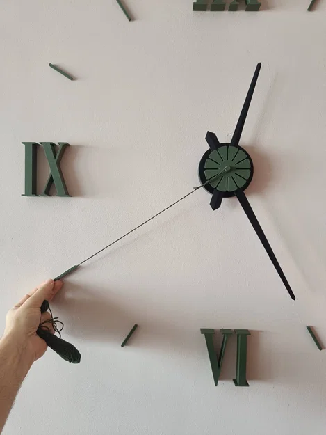 Đồng hồ treo tường lớn với số La Mã và hướng dẫn căn ch... - Image 3