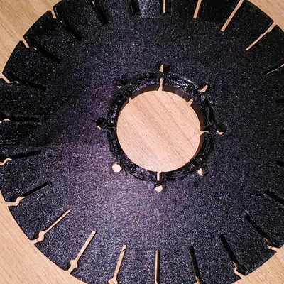 Trọng lượng bánh xe YardForce Classic 500 để tăng độ bám đường