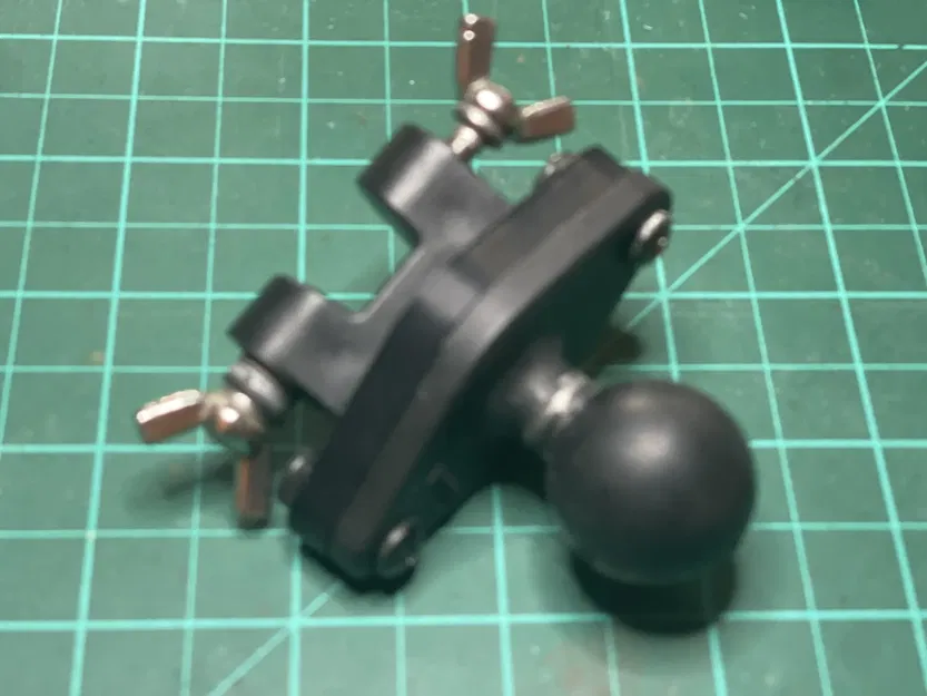 Bộ chuyển đổi RAM cho giá đỡ Quad Lock Evotech - Image 3