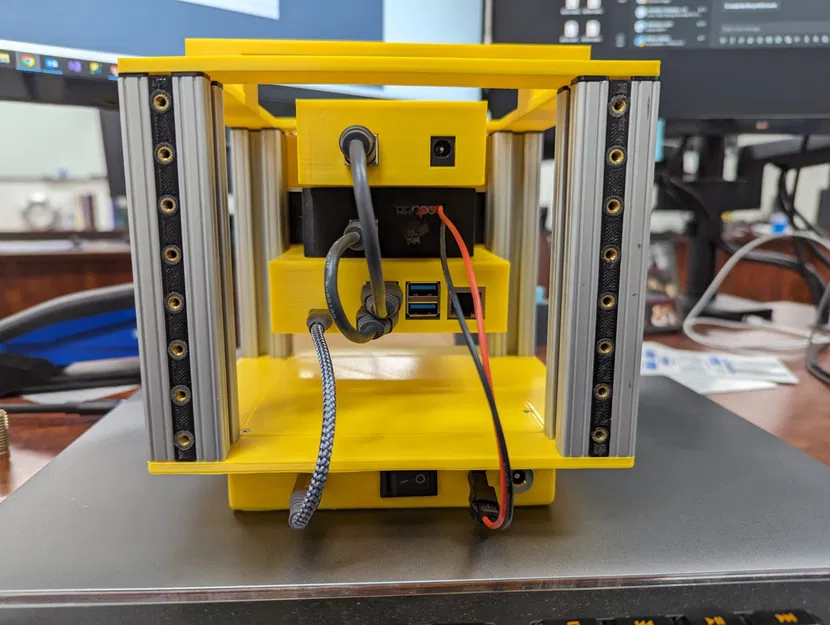 Giá đỡ mini cho hệ thống DCC++EX với Raspberry Pi - Image 2