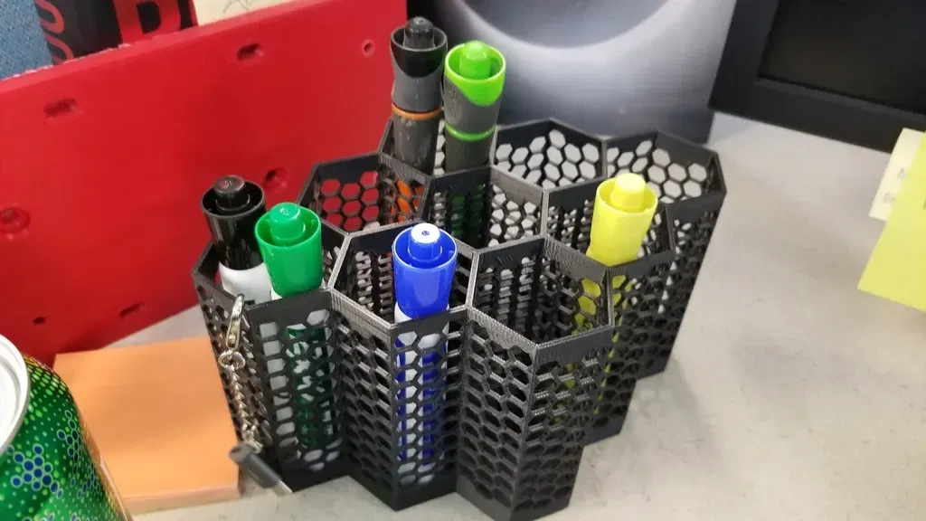 Giá đỡ bàn làm việc họa tiết tổ ong - Image 1