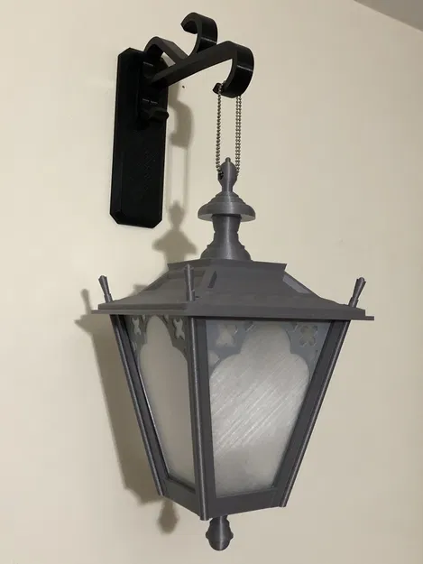 Đèn lồng treo cổ điển với nến điện - Image 1