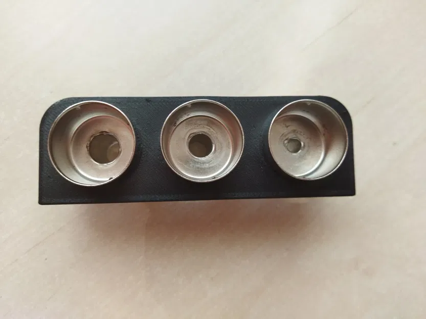 Giá đỡ vòi hàn hơi nóng từ tính cho máy hàn điện tử - Image 3