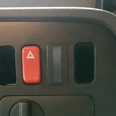 Bộ che nắng cockpit cho xe tải Mercedes