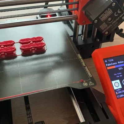 Mô hình trái tim low poly Magdalenka