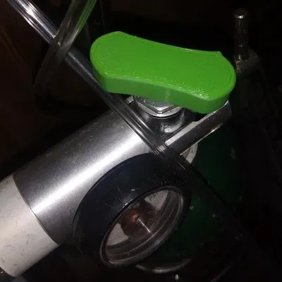 Công cụ mở và đóng van bình oxy y tế