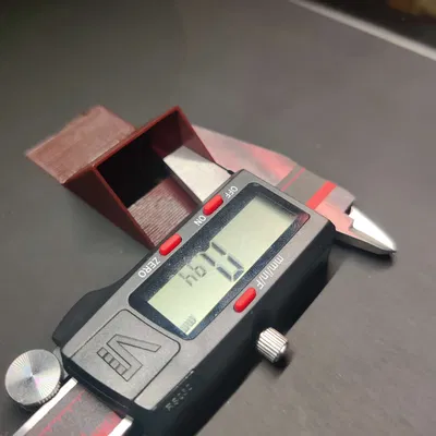 Mô hình hình chóp tam giác hiệu chuẩn dòng cho máy in CR-30