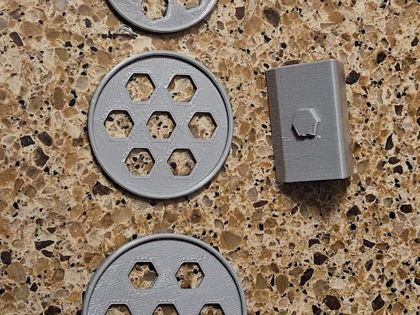 Giá đỡ đồng xu thách thức cho không gian làm việc - Image 5