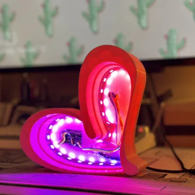 Đèn LED hình trái tim cho ngày Valentine