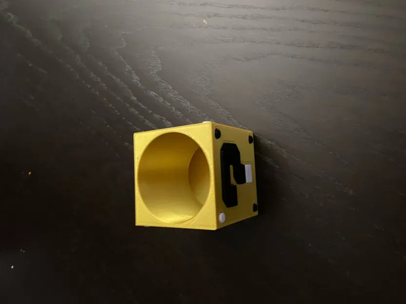 Hộp nhỏ Mario để đựng bút chì và phụ kiện - Image 2