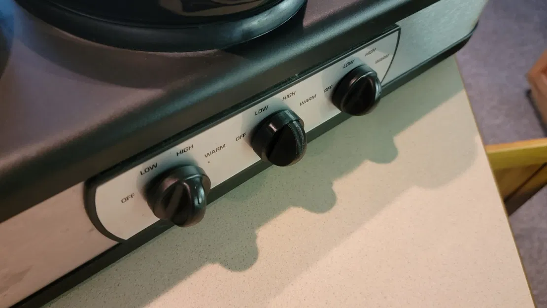 Núm thay thế cho nồi chậm Bella Triple - Image 1