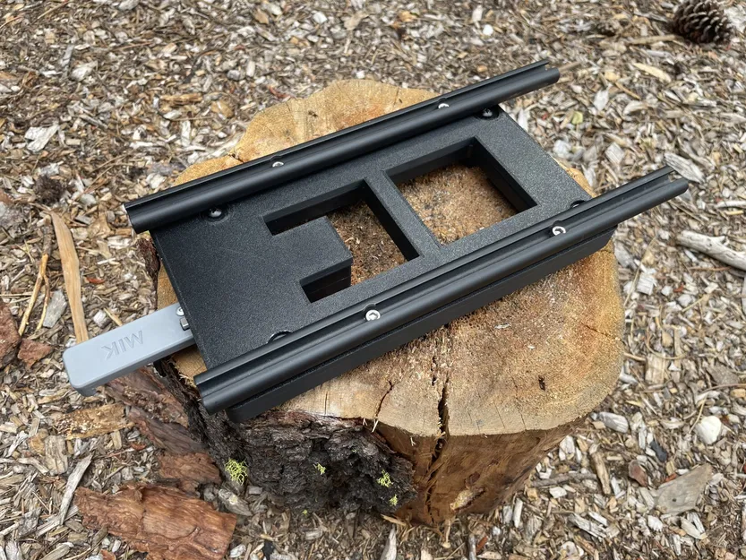 Bộ chuyển đổi Mik cho giá đỡ Globe Haul Rails - Image 1