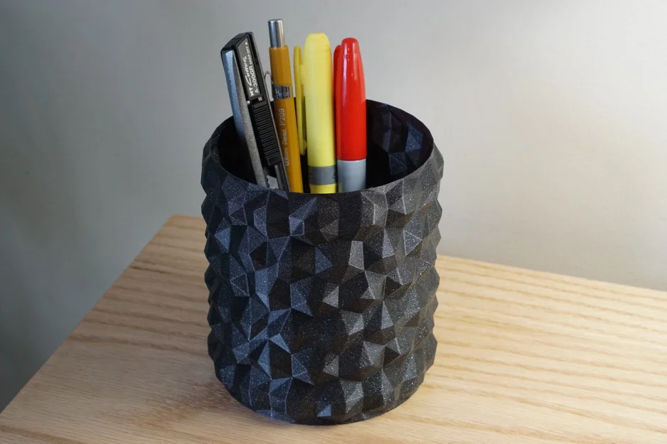 Chậu hoa thấp poly hoặc giá đỡ bút dễ in - Image 1