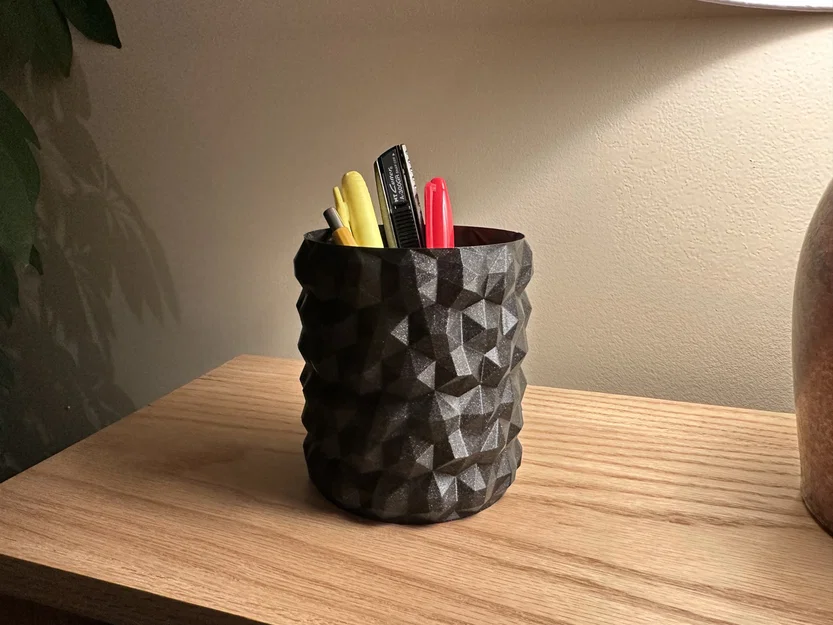 Chậu hoa thấp poly hoặc giá đỡ bút dễ in - Image 2