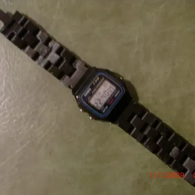 Dây đồng hồ Casio để in 3D khi dây gãy