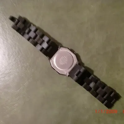 Dây đồng hồ Casio để in 3D khi dây gãy