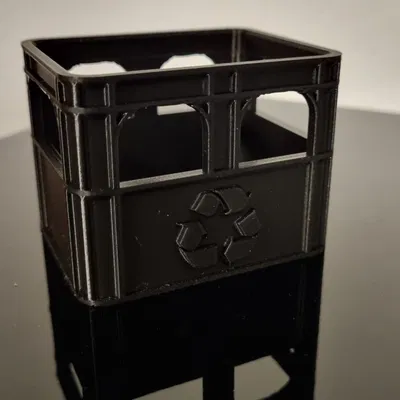 Giá đỡ pin hình thùng bia rỗng với biểu tượng tái chế