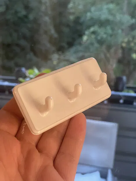 Móc treo tường parametric cho thanh nguồn tesa - Image 1