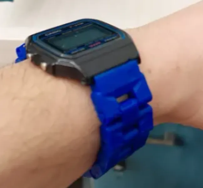 Dây đeo đồng hồ Casio được gia cố với xi lanh mini - Image 2