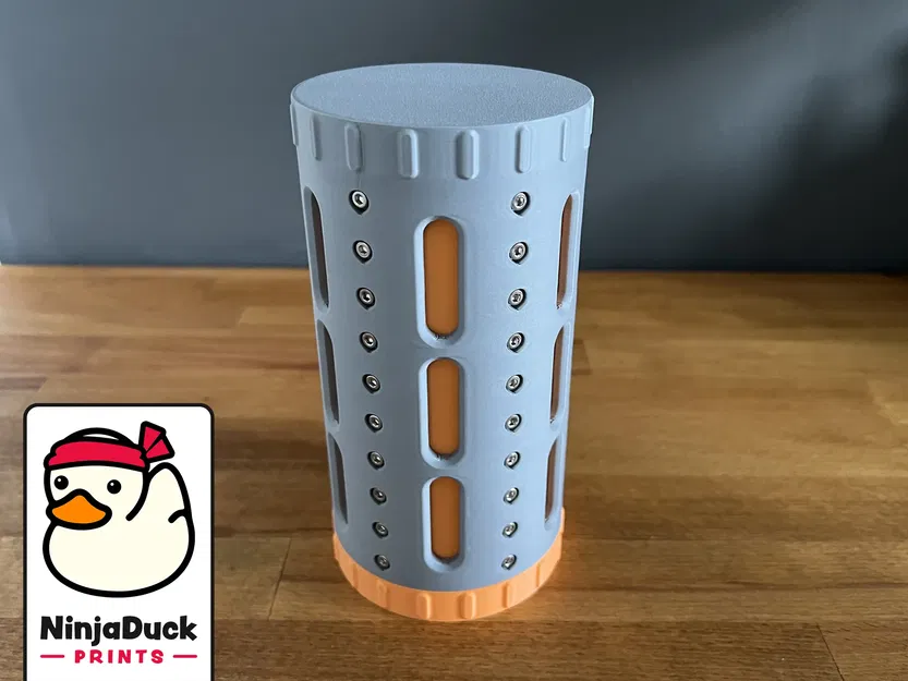 Hộp quà ác quỷ 2 với 60 ốc vít khóa ngược - Image 1