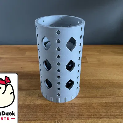 Hộp quà ác quỷ 2 với 60 ốc vít khóa ngược