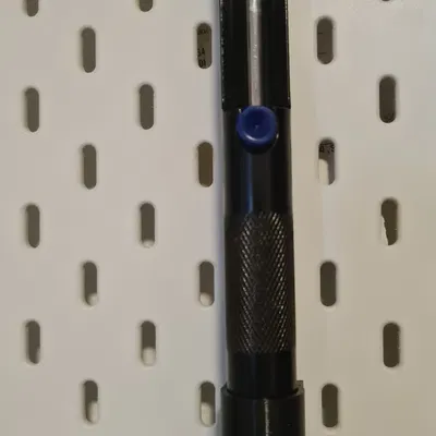 Giá đỡ bơm tách hàn cho skadis với móc đa năng