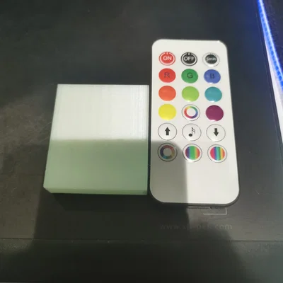 Giá đỡ điều khiển từ xa LED cho điều khiển nhỏ